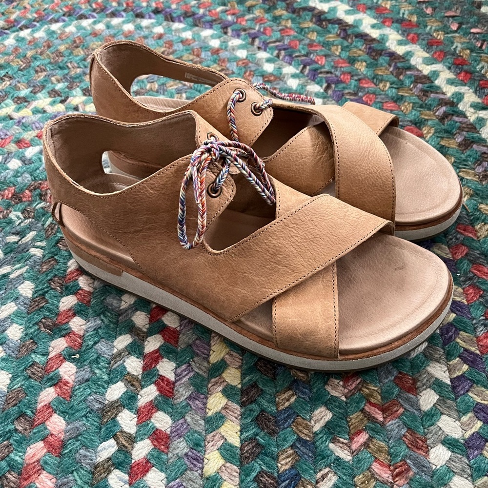 Merrill Roam Crossover sandals size 41 (10)